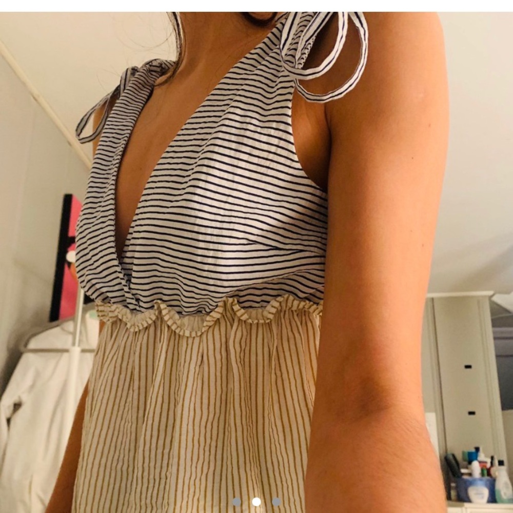 CUTE TOP - Picture 2 of 3